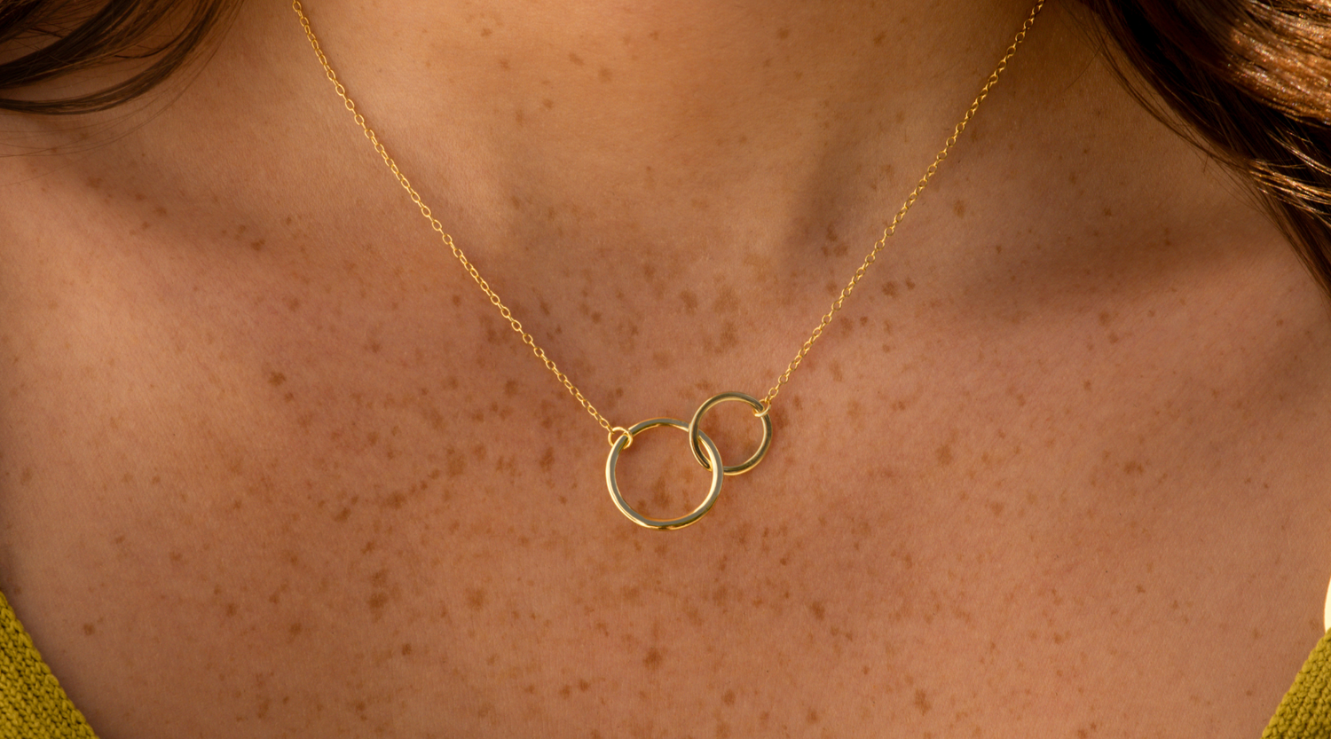 Little 2025 a necklace